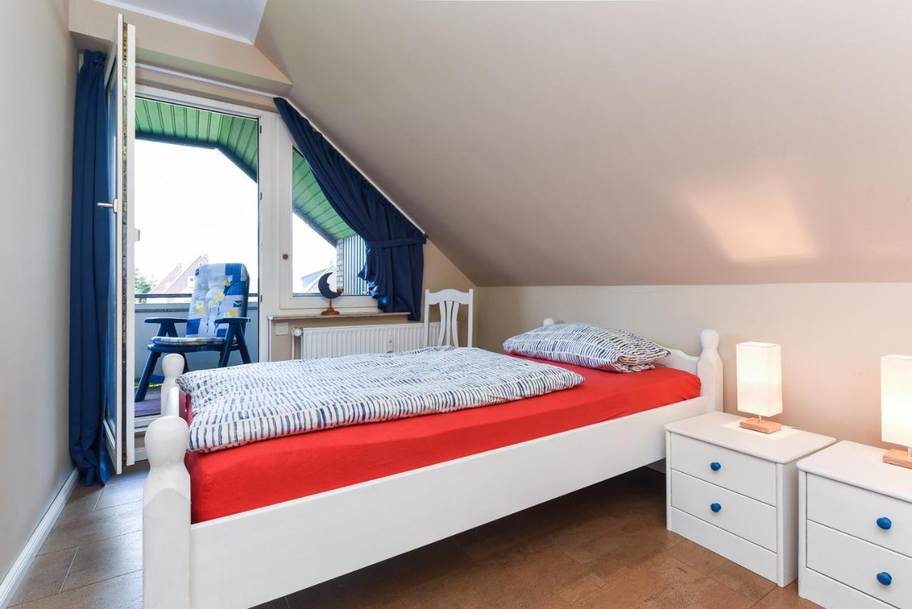 Ferienwohnung Haus Heimathafen 埃森斯 外观 照片