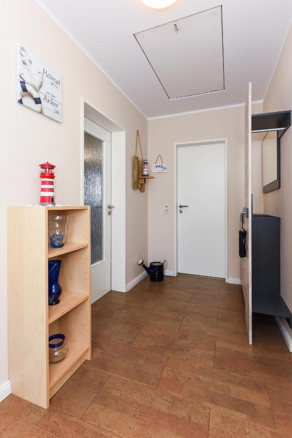 Ferienwohnung Haus Heimathafen 埃森斯 外观 照片